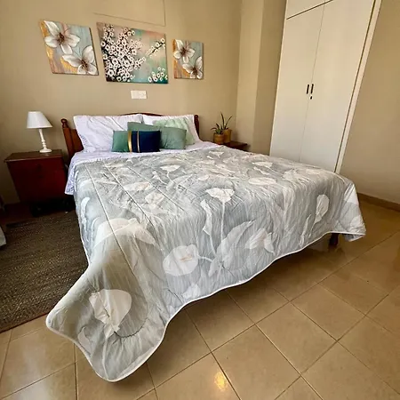 Cozy Apartment, Ideal Location! شقة *